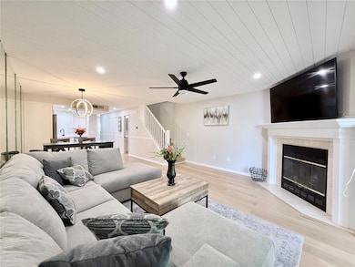 1909 Whitney Way, Clearwater, FL 33760 - photo 5