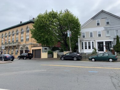 9 Park St unit 1, Chelsea, MA 02150 - photo 2