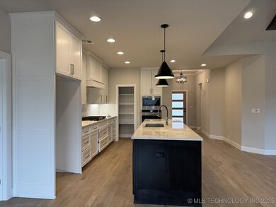 3020 S 7th Place, Broken Arrow, OK 74012 - photo 5