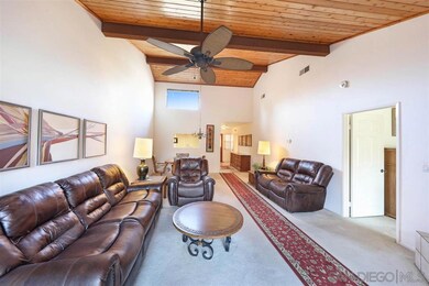 29809 Circle r Creek Ln, Escondido, CA 92026 - photo 5