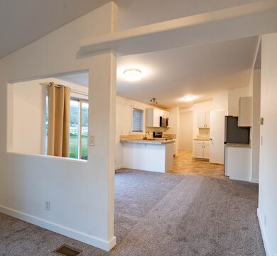 216 S 100 W, Laketown, UT 84038 - photo 5