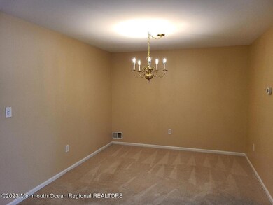 14 Painted Wagon Rd, Holmdel, NJ 07733 - photo 5