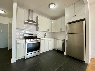 90-02 Queens Blvd unit 516, Elmhurst, NY 11373 - photo 2