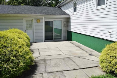 13 Hillview Rd, Schenectady, NY 12303 - photo 7