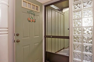 1216 Admiralty Blvd-5