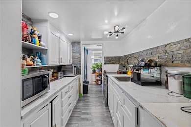 25 Eddy St, West Warwick, RI 02893 - photo 3