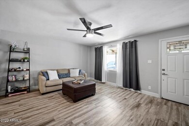 03-Formal Living Room