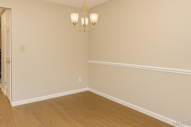 619 Rosetta Dr, Florissant, MO 63031 - photo 7