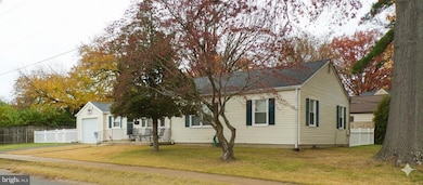 7 Median Dr, Wilmington, DE 19803 - photo 2