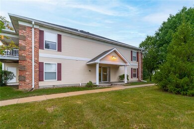 2153 NW 159th St unit 55, Clive, IA 50325 - photo 2