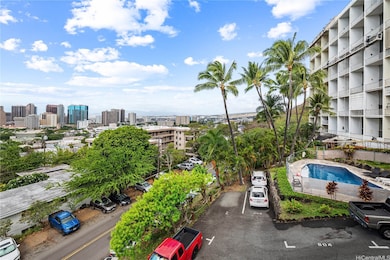 west view of the city and pool. Note the abundance of street parking on Prospect St.