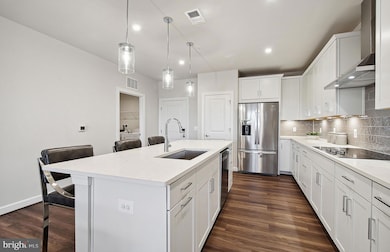 5800 Moonstone Way unit 2, Haymarket, VA 20169 - photo 2