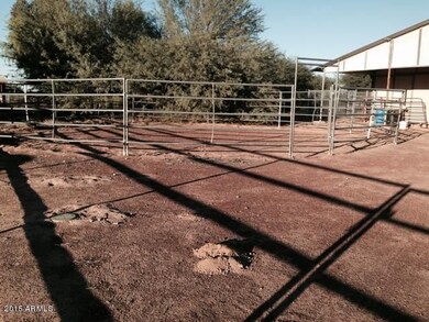 Round Pen