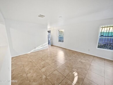 3799 E Painted Tortoise St, Tucson, AZ 85706 - photo 2