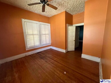 207 Heller St, Kingstree, SC 29556 - photo 7