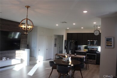 12801 N Watt Ln unit A, Sylmar, CA 91342 - photo 5