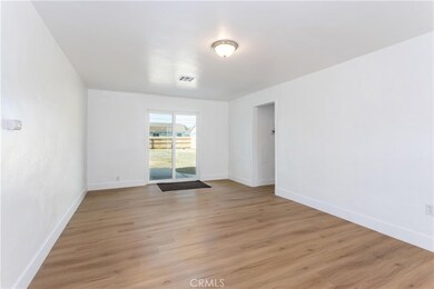 809 Caylor St, Bakersfield, CA 93304 - photo 4
