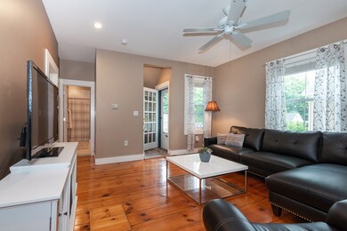 14 Greenwood St unit A, Amesbury, MA 01913 - photo 6