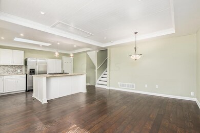 2747 Cryodon Blvd W, Columbus, OH 43232 - photo 4