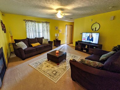 2611_Sparrow_Livingroom_2