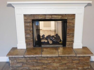 651 Captain Hopkins St, Prairie Grove, AR 72753 - photo 4