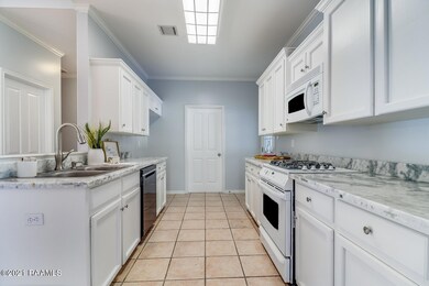 7 Fieldstone Drive-4