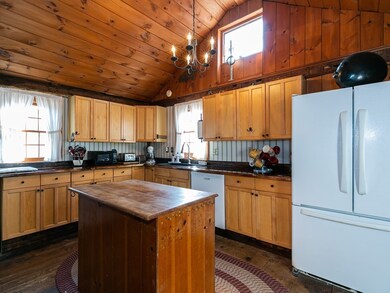 71 Holliston St, Medway, MA 02053 - photo 7