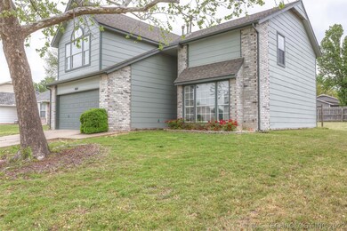 4007 S Sycamore Place, Broken Arrow, OK 74011 - photo 2