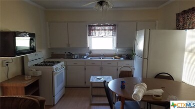 1282 Blue Cut Rd N, Mc Gregor, TX 76657 - photo 7