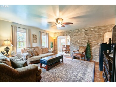 826 SW Mill St, Sheridan, OR 97378 - photo 3