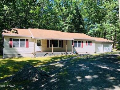 800 Hickory Ct, Hawley, PA 18428 - photo 2