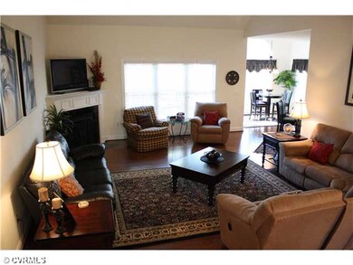 Den/Family/Great Room - Vaulted ceiling, wood floo