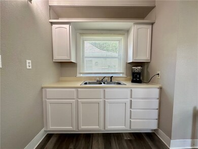 632 S 14th St, Mattoon, IL 61938 - photo 7