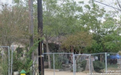 4254 Twin Valley, von Ormy, TX 78073 - photo 2