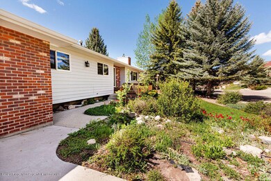 03PinonCircle2908
