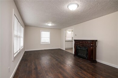 224 Paulanna Ave, Austin, IN 47102 - photo 2