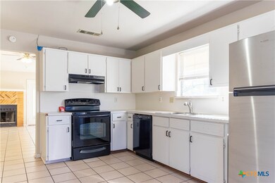 2402 Lazy Ridge Dr, Killeen, TX 76543 - photo 7