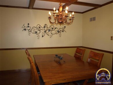 6200 SW Vorse Rd, Auburn, KS 66402 - photo 4