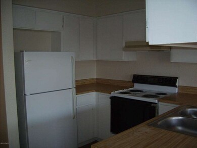 1446 #4 kitchen 2