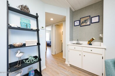 Wet Bar