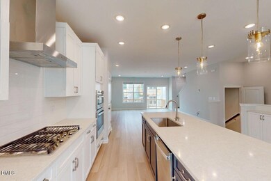 2716 Hunter Woods Dr unit 631, Apex, NC 27502 - photo 7