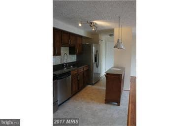 19509 Gunners Branch Rd unit E, Germantown, MD 20876 - photo 2