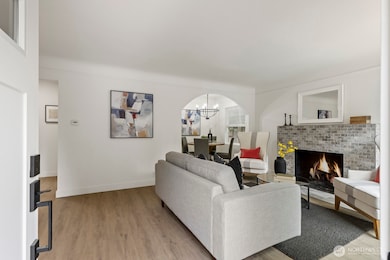 3539 NE 88th St unit A, Seattle, WA 98115 - photo 6