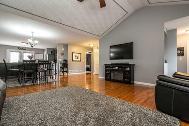 232 Deer Park Way, Mount Washington, KY 40047 - photo 7