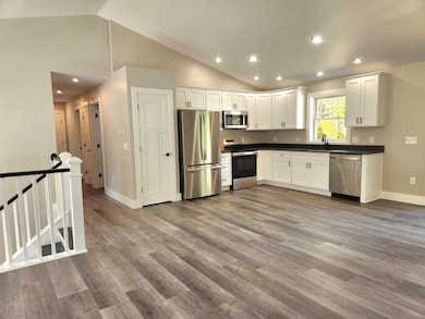 184 Kennedy Dr, Keene, NH 03431 - photo 7