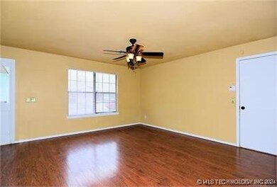 2800 S Narcissus Ct, Broken Arrow, OK 74012 - photo 5