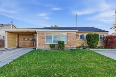 220 S 320 W, Tooele, UT 84074 - photo 2