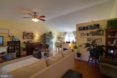 976 Ebb Tide Dr, Colonial Beach, VA 22443 - photo 6