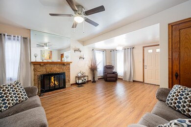 1352 E. Blake Ave Columbus, OH 43211_027