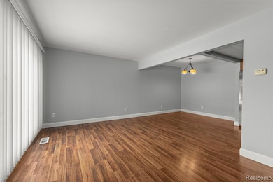 29756 City Center Dr unit 1, Warren, MI 48093 - photo 6